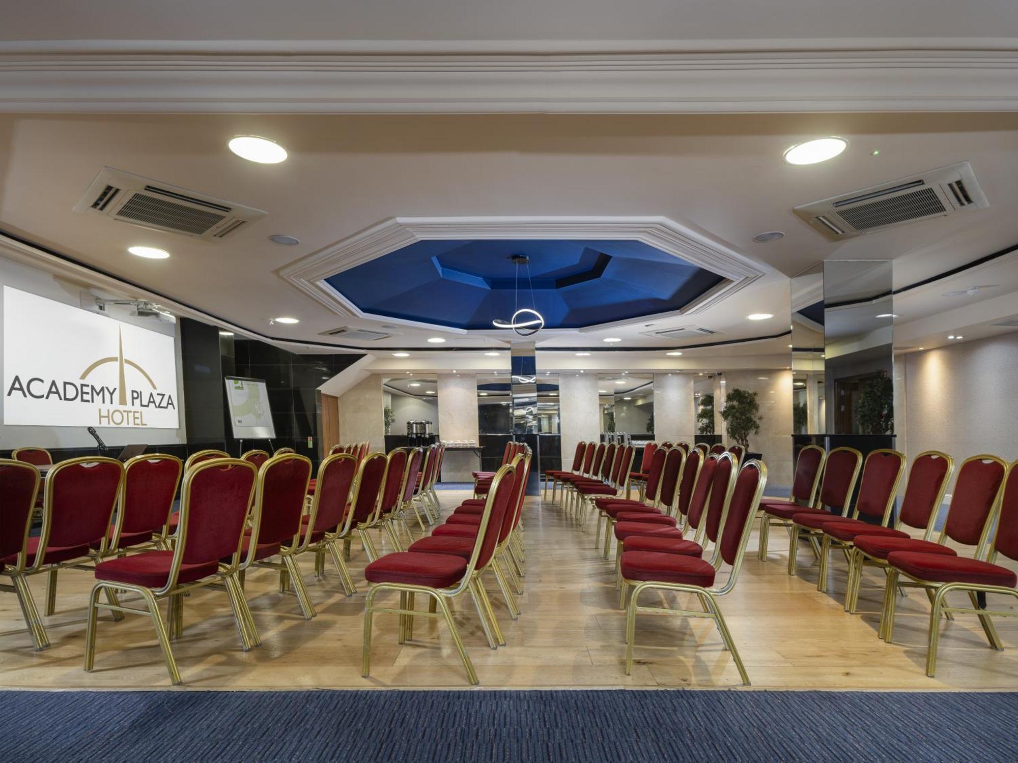 Academy Plaza Hotel — Zdjęcia 3